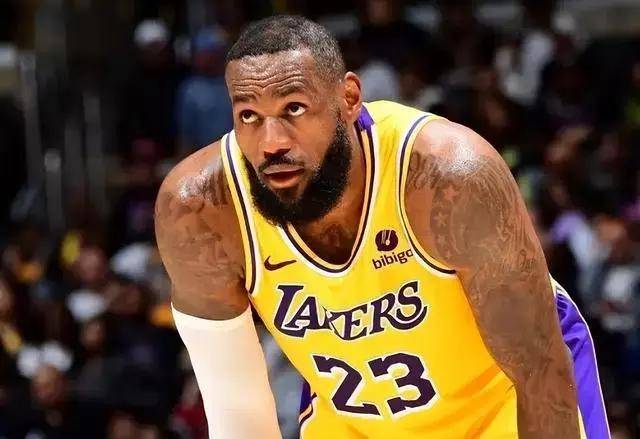 金年会官网登录字母哥重返赛场，险胜首场状态出色，快船观众沸腾！全场沸腾不已的简单介绍